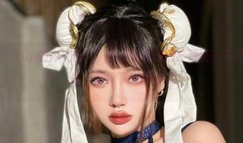 看了Choi Ji Yun的内衣图片，我觉得自己都该更新一下内衣柜了，哈哈，直接下载就好。